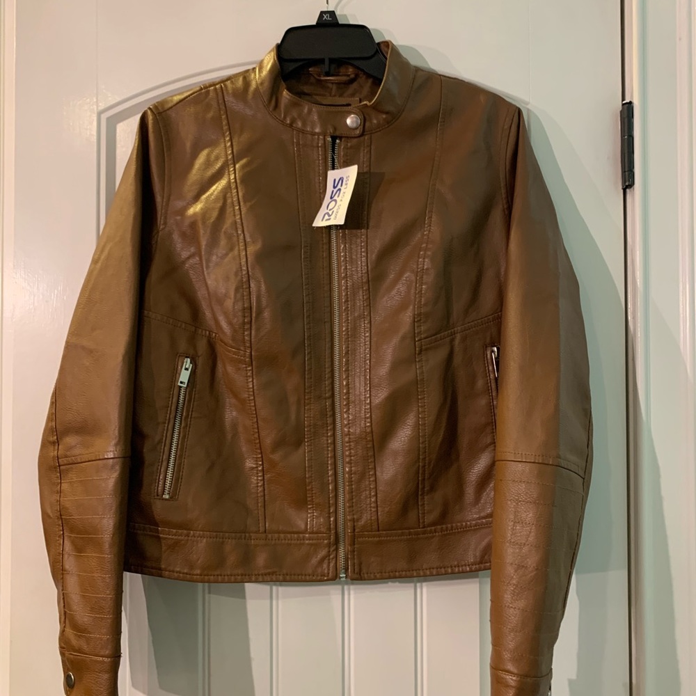 NWT Bernardo Brown Faux Leather Jacket Size Large